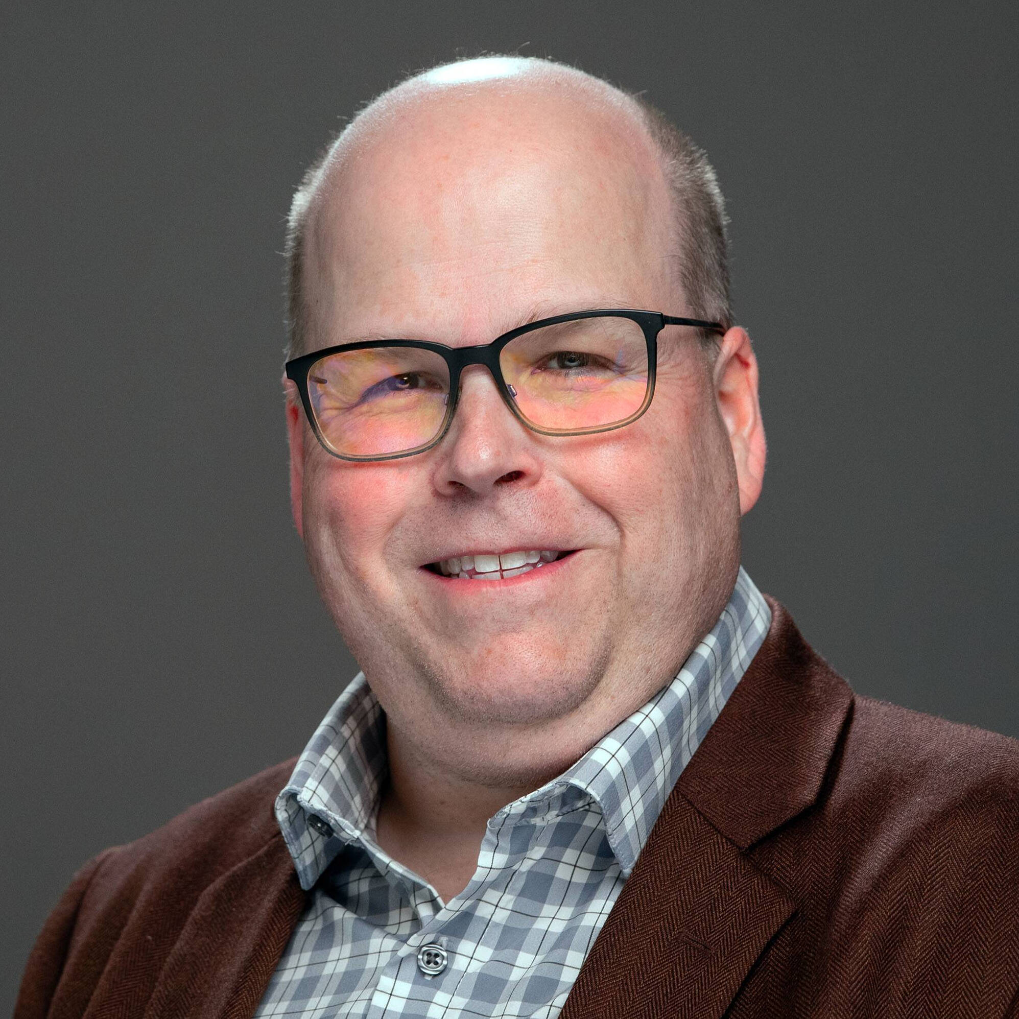 Portrait of Josh Isaak.